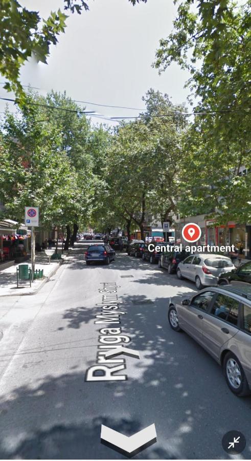 Central & Comfy 2 Bedroom Appartamento